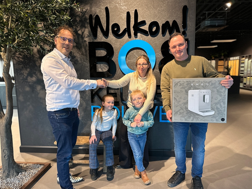 Keukencentrum Friesland - prijsuitreiking-familie-lever